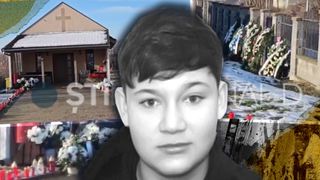 CE SE ÎNTÂMPLĂ cu mama lui Mario în aceste momente? Toată lumea prezentă la înmormântarea băiatului de 15 ani din comuna Cenei este îngrijorată. Un apropiat a reacţionat imediat: "Sunt în stare de șoc..."