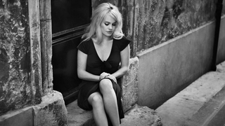 Celebra artistă pe care o admiră milioane de oameni a trăit, în tăcere, UN ADEVĂRAT INFERN. A fost abuzată, drogată și răpită chiar de ziua ei. Povestea care iese acum la lumină și cutremură fanii: "Mi-a furat dreptul la o viață trăită fără..."