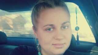 Ionela Narcisa și-a pus capăt zilelor... iar MOTIVUL E MAI DUREROS DECÂT PARE. Nu se confrunta doar cu depresia postnatală. Ar fi fost înșelată, iar soțul amantei a încercat să se împuște: "Mare păcat! I-am aflat povestea. Să spun..."