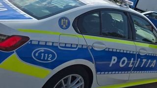 VIDEO În timp ce secundele treceau, el a ales să acționeze. CINE ESTE POLIȚISTUL care a salvat adolescenta de 15 ani de la înec, după ce tânăra S-A ARUNCAT de pe podul din zona Catedralei Ostroveni: "A intervenit cu..."