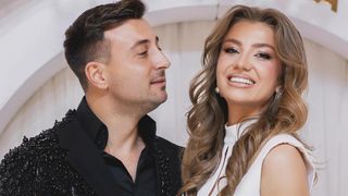 Valentin Sanfira își strigă DUREREA public! Fanii au rămas blocați după ce AU VĂZUT ȘI AUZIT. Ce s-a întâmplat între artist și Codruța Filip: "Mi-ai călcat inima-n picioare. Dar cel mai rău..."