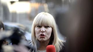 Momente de panică pentru Elena Udrea! Fostul politician și familia sa au fost atacați de urs în vacanță. Ce se întâmplă cu ei în aceste momente: „Ne-a apărat...”