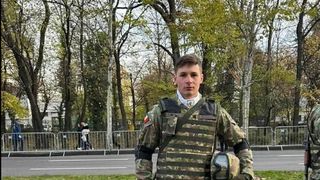 El este militarul &icirc;n v&acirc;rstă de 26 de ani găsit mort &icirc;n pădurea Babadag. Fusese dat dispărut