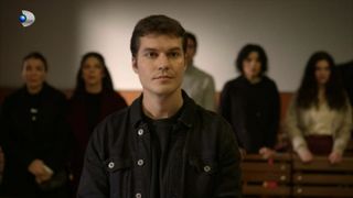 Rezumat episodul 25 &bdquo;O nouă șansă&rdquo;, difuzat &icirc;n 6 martie 2026 la Kanal D: Sadi și Song&uuml;l merg la conacul lui Servet, iar acolo se trezesc &icirc;n mijlocul unui conflict