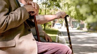 Cum influențează perioadele necontributive vechimea &icirc;n muncă la pensie