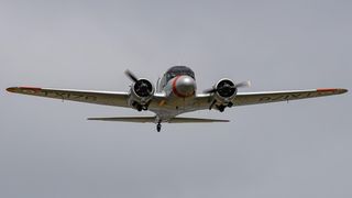 BREAKING NEWS Un avion s-a prăbușit pe un aeroport din SUA! Nu există supraviețuitori