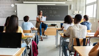 C&acirc;nd are loc Săptăm&acirc;na Verde 2026. Copiii din D&acirc;mbovița vor avea mai multe zile libere dec&acirc;t restul elevilor