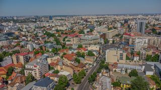 Impozitele pe case ar putea deveni de cinci ori mai mari, &icirc;n 2027! Ce prevede reforma propusă de noul Executiv