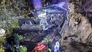 Un t&acirc;năr de 19 ani și-a pierdut viața &icirc;ntr-un grav eveniment rutier petrecut &icirc;n județul Mureș