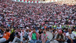 O persoană și-a pierdut viața &icirc;n urma unei busculade produse &icirc;n timpul transmiterii unui meci din Cupa Mondială, &icirc;n Amman