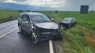 Trei persoane au ajuns la spital după ce au fost implicate &icirc;ntr-un grav eveniment rutier &icirc;n județul Constanța