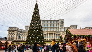 Când se deschid târgurile de Crăciun în București și în principalele orașe din țară: Programul complet