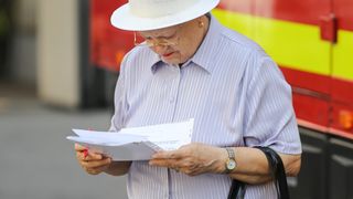 Ce pensie primesc rom&acirc;nii cu două locuri de muncă, după 35 de ani de cotizare și cum se calculează vechimea &icirc;n cazul lor