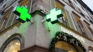 Lista farmaciilor deschise non-stop de Crăciun 2025: Unde poți merge în caz de urgență