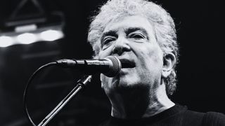 Mugurel Vrabete, basistul trupei Holograf, s-a stins din viață la vârsta de 70 de ani