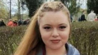 Giulia, &bdquo;frumoasa de la Crucea Roșie, a murit la doar 19 ani după ce... Vezi mai mult