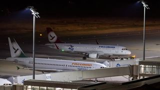 Alertă de securitate pe aeroportul Leipzig/Halle! Traficul aerian a fost suspendat după apariția unei drone