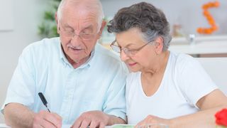 Pensionarii care ar putea să primească 480 de lei &icirc;n plus la pensie &icirc;ncep&acirc;nd cu 1 ianuarie. Ce condiții trebuie să &icirc;ndeplinească