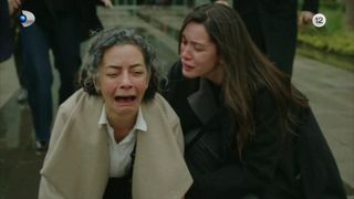 Rezumat episodul 44 &bdquo;Ai nimănui&rdquo;, difuzat &icirc;n 28 mai 2026 la Kanal D: Azize simte cum familia ei &icirc;ncepe să se destrame și &icirc;și dă seama că nu poate face nimc pentru a-și ajuta frații