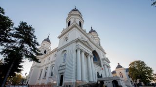 C&acirc;nd &icirc;ncepe pelerinajul la Sf&acirc;nta Parascheva 2026. La ce alte moaște se vor putea &icirc;nchina credincioșii la Iași