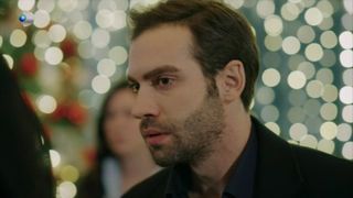 Rezumat episodul 42 &bdquo;Ai nimănui&rdquo;, difuzat &icirc;n 26 mai 2026 la Kanal D: Devran află că Hazar este fratele său, iar asta &icirc;i dă toată viața peste cap