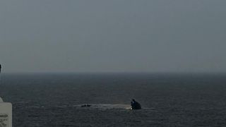 BREAKING NEWS O navă-remorcher rom&acirc;nească s-a scufundat &icirc;n Portul Midia. Patru persoane sunt căutate de scafandri