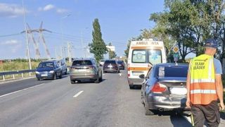 Sf&acirc;rșit tragic pe DN24, &icirc;n județul Vrancea. O femeie și-a pierdut viața după impactul dintre două autoturisme&nbsp;