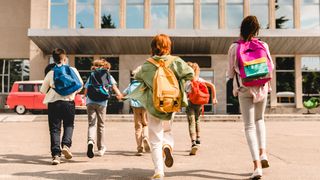C&acirc;nd este următoarea vacanță pentru elevi. Calendarul complet al vacanțelor din anul școlar 2026-2027