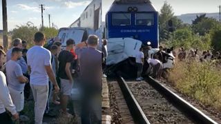 Detaliul tulburător ieșit la iveală după evenimentul feroviar din Galați. T&acirc;năra de 26 de ani urcase la volan cu doar c&acirc;teva minute &icirc;nainte