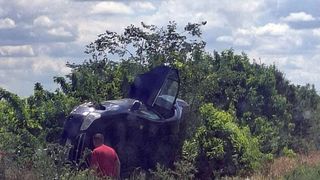 Trei tineri au ajuns la spital după un eveniment rutier provocat de o șoferiță de 18 ani, &icirc;n județul Timiș