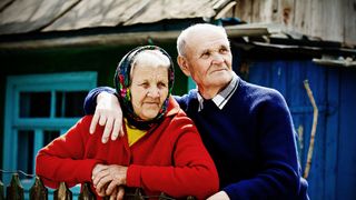 Poșta Română vrea să renunțe la serviciul de distribuire a pensiilor la domiciliu. Cum vor fi afectați pensionarii