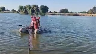 Adolescent de 15 ani, găsit fără viață &icirc;n Balta de la Șimian, &icirc;n Bihor. Băiatul intrase &icirc;n apă &icirc;mpreună cu un prieten
