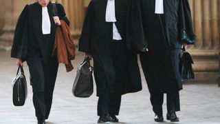 Avocații primesc mai mulți bani pentru serviciile &icirc;n materie penală și civilă! Ministerul Justiției a semnat actul adițional!