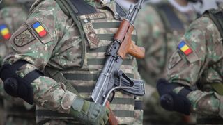 Ce schimbări vor fi la serviciul militar după &icirc;nceperea războiului din Iran! Ministrul Apărării a făcut anunțul!