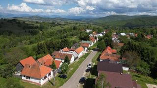 Controale dure pentru proprietarii de case! Interdicție la evacuarea apei uzate din curte!