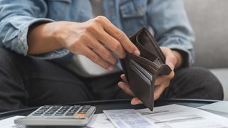 Val de scumpiri din 2026! Ce produse vor deveni un lux pentru rom&acirc;ni!