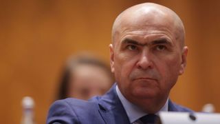 Lovitură pentru rom&acirc;ni după măsurile lui Ilie Bolojan! Nivelul de trai scade vizibil!