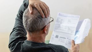 Cresc facturile la gaze! Rom&acirc;nii vor plăti mai mult de la 1 aprilie 2026!