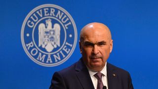 Vești bune pentru rom&acirc;ni! Guvernul Ilie Bolojan anunță plafonarea facturilor!