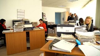 Bani &icirc;n plus la salariu pentru angajații care c&acirc;știgă mai puțin de 6000 de lei! Data exactă a plății și cine beneficiază