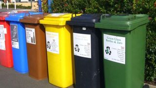 Regulă nouă pentru gunoi! Cetățenii, supravegheați prin camere video!