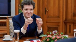 Salariile din v&acirc;rful statului &icirc;n 2026! C&acirc;t c&acirc;știgă președintele Nicușor Dan, consilierii și restul echipei din Administrația Prezidențială!