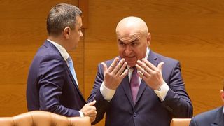 Surse: Ultimatum pentru Ilie Bolojan: Dacă până în 23 aprilie nu demisionează, miniștrii PSD pleacă din Guvern