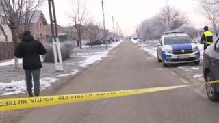 Copilul acuzat de crimă a fost scos, pe ascuns, din casa bunicilor și internat pentru dezintoxicare. Ar fi dependent de droguri