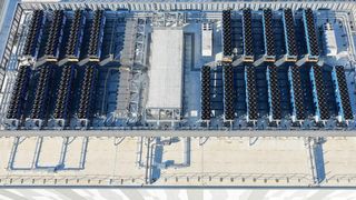 Marea Britanie nu mai are suficientă apă pentru Inteligența Artificială. Centrele de date consumă zilnic milioane de litri