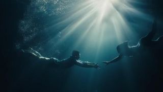 „Alone”: piesa compusă de doi români, care a ajuns să fie ascultată în toată lumea. „Încercăm să fim mici trendsetteri”