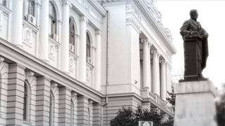 Reacția Baroului Iași după ce Facultatea de Drept a decis că avocații lui Alexandru Toader să nu mai predea studenților din anul IV