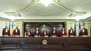 Blocaj la CCR. Judecătorii nu reușesc să se pună de acord pe motivarea deciziei privind pensiile magistraților