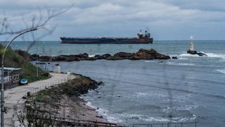 Pentru prima dată, țările europene au blocat intrarea unui petrolier rusesc în Marea Baltică