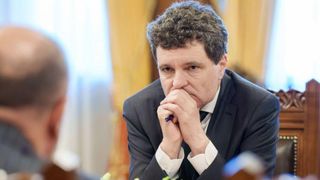 Surse: Nicușor Dan intervine &icirc;n scandalul din Coaliție. După Ilie Bolojan, Președintele l-a chemat la Cotroceni și pe Dominic Fritz